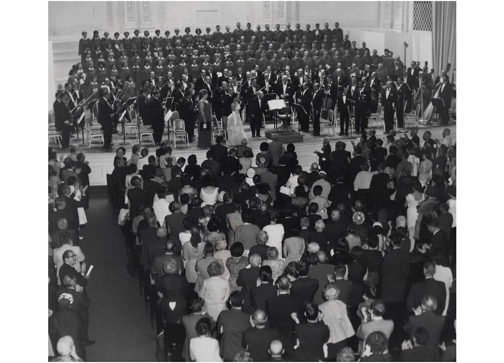 La presentación en junio de 1962 de "El Pessebre" en el Carnegie Hall.