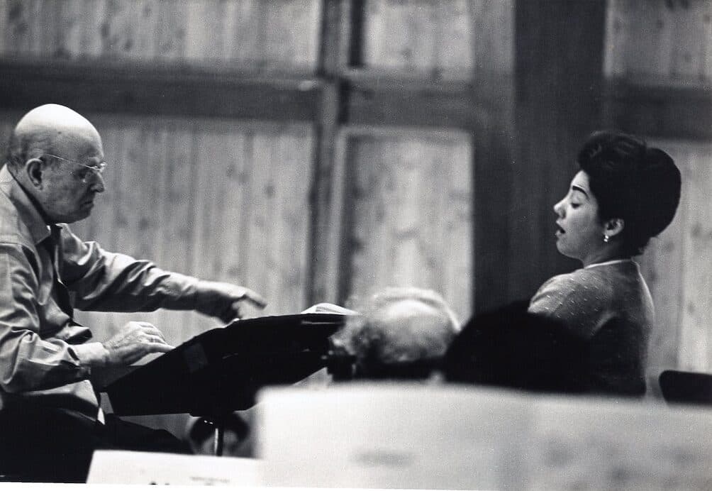 Grabando las canciones de arte de Casals para Columbia Records en Marlboro, 1966.