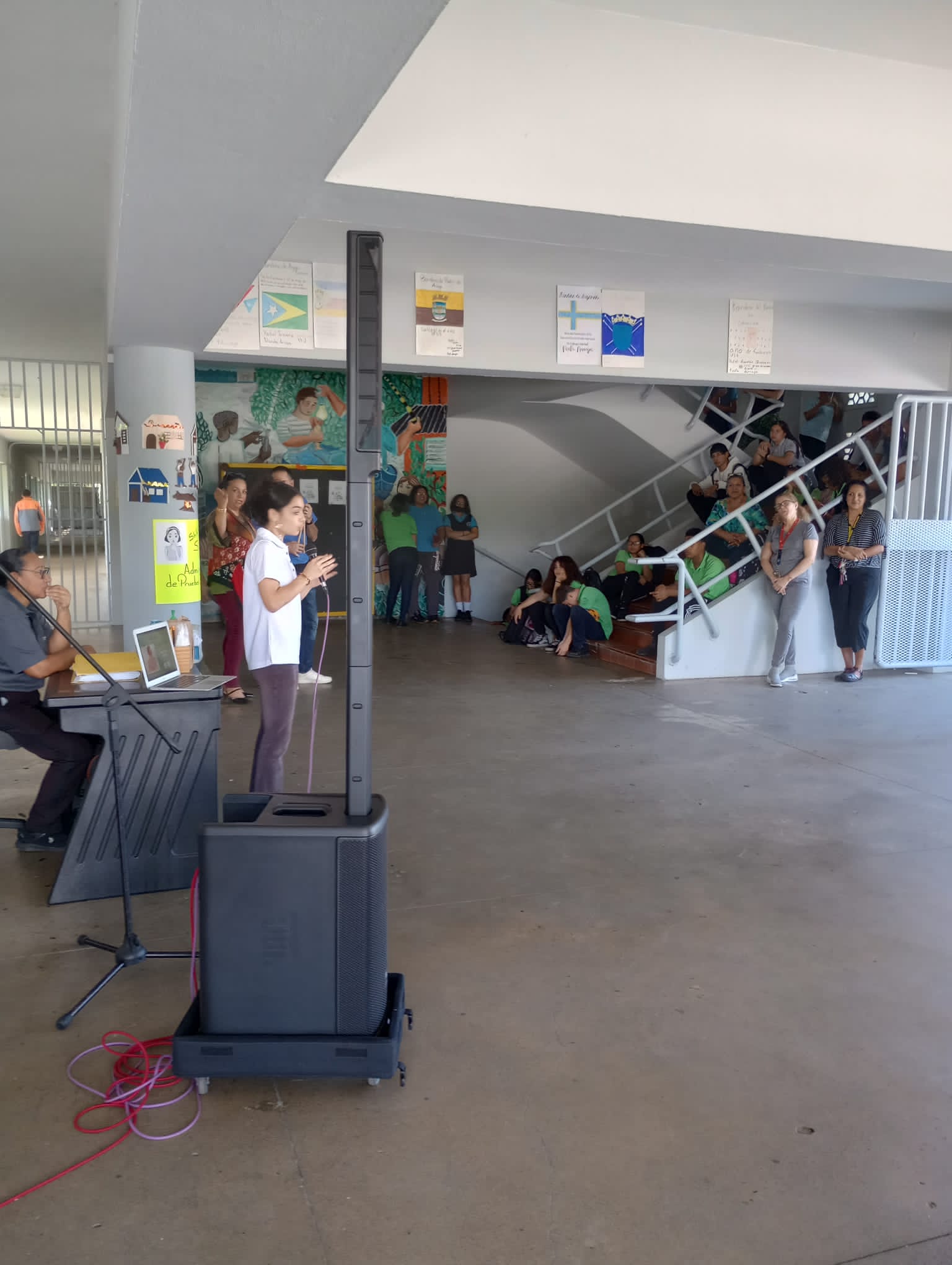 “Nuestras Voces” en la Escuela Dr. Albert Einstein — 9