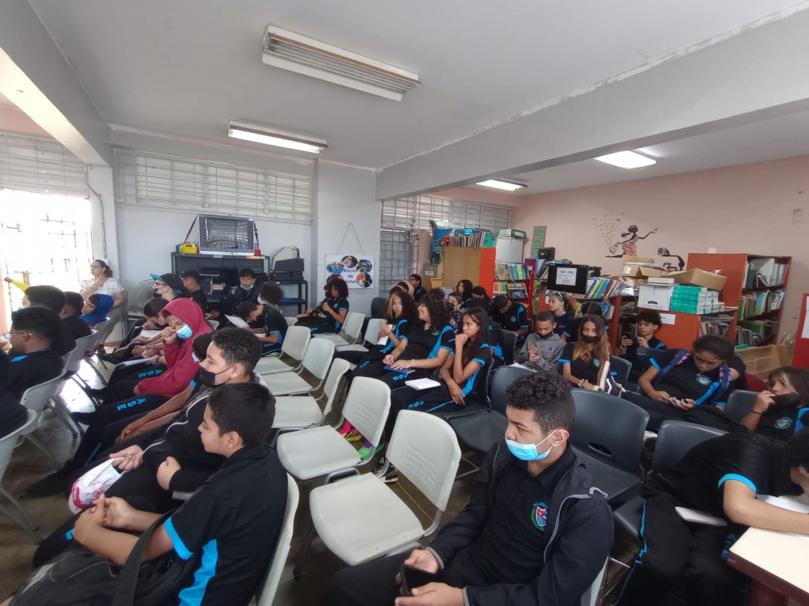 “Nuestras Voces” en la Escuela Antionio Sarriera — 2