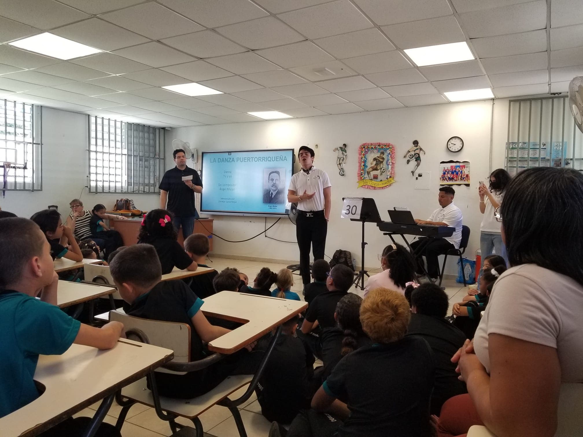 “Superestrella” en la Escuela Gaspar Vilá Mayans — 3