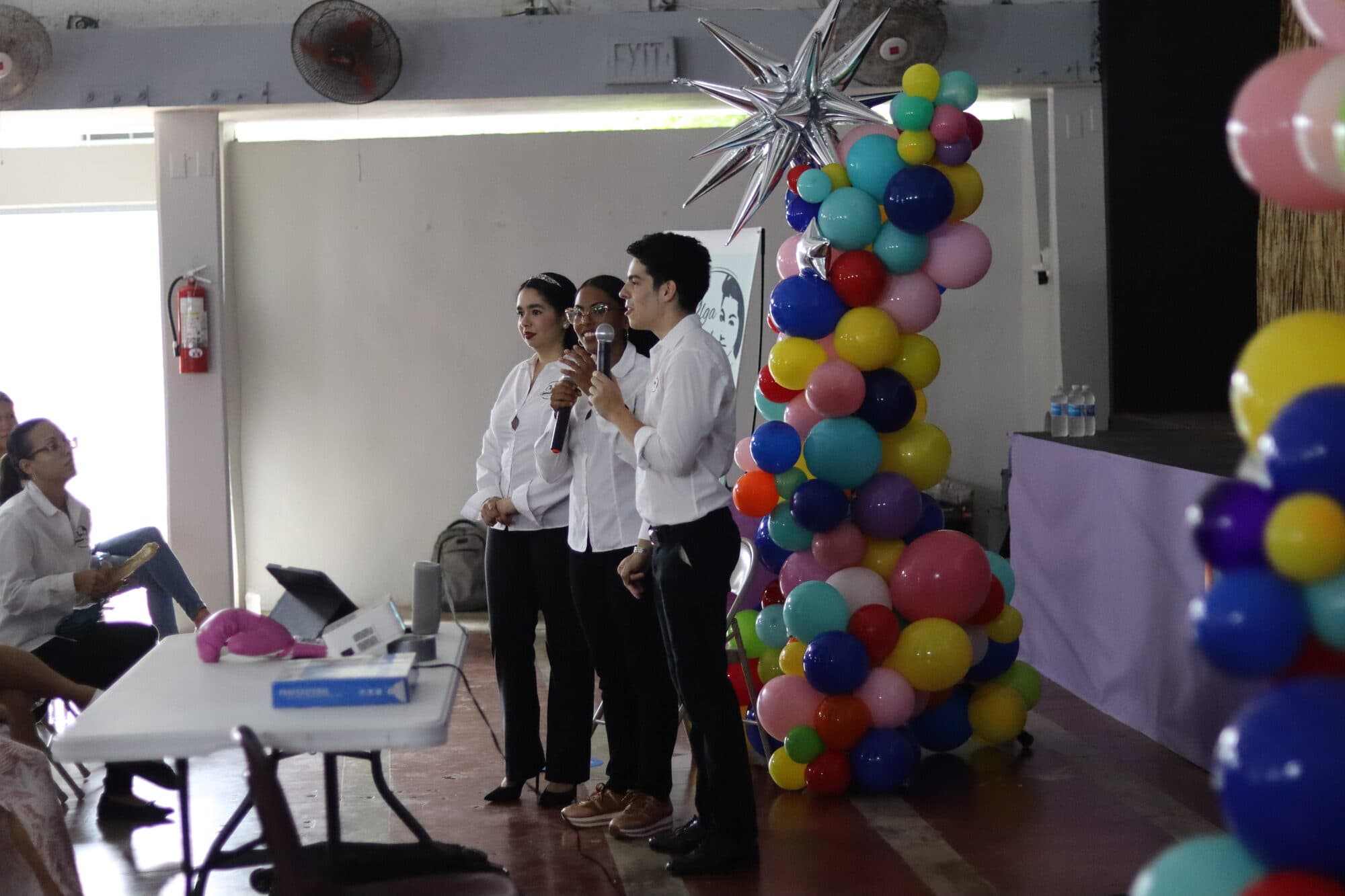 “Nuestras Voces” en la Escuela República de Colombia — 8