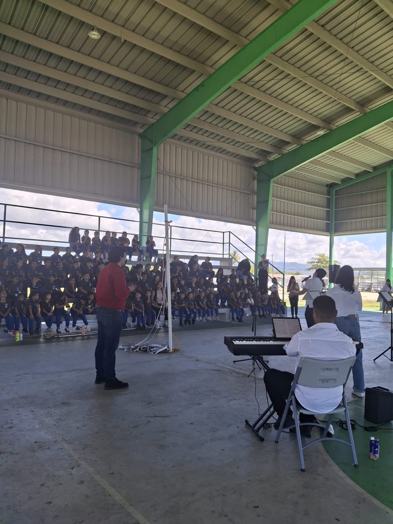 “Superestrella” en la Escuela Santa Rosa III — 5