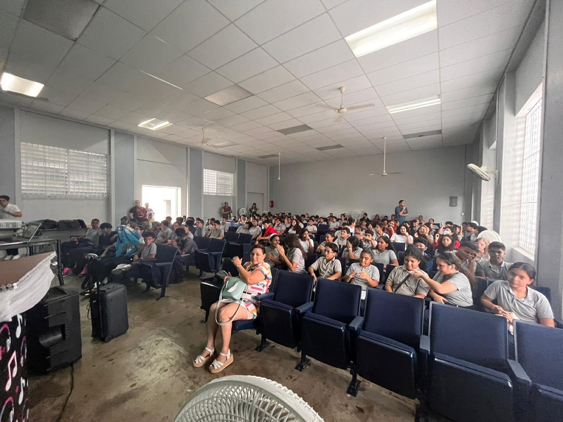 “Superestrella” en la Escuela Manuela A. Barreto — 1