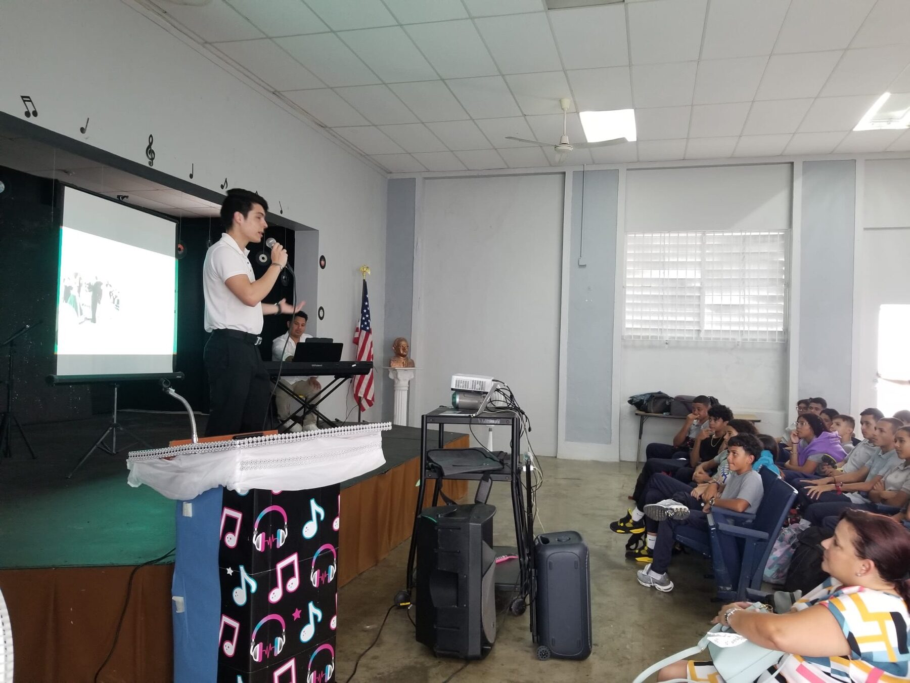 “Superestrella” en la Escuela Manuela A. Barreto — 7
