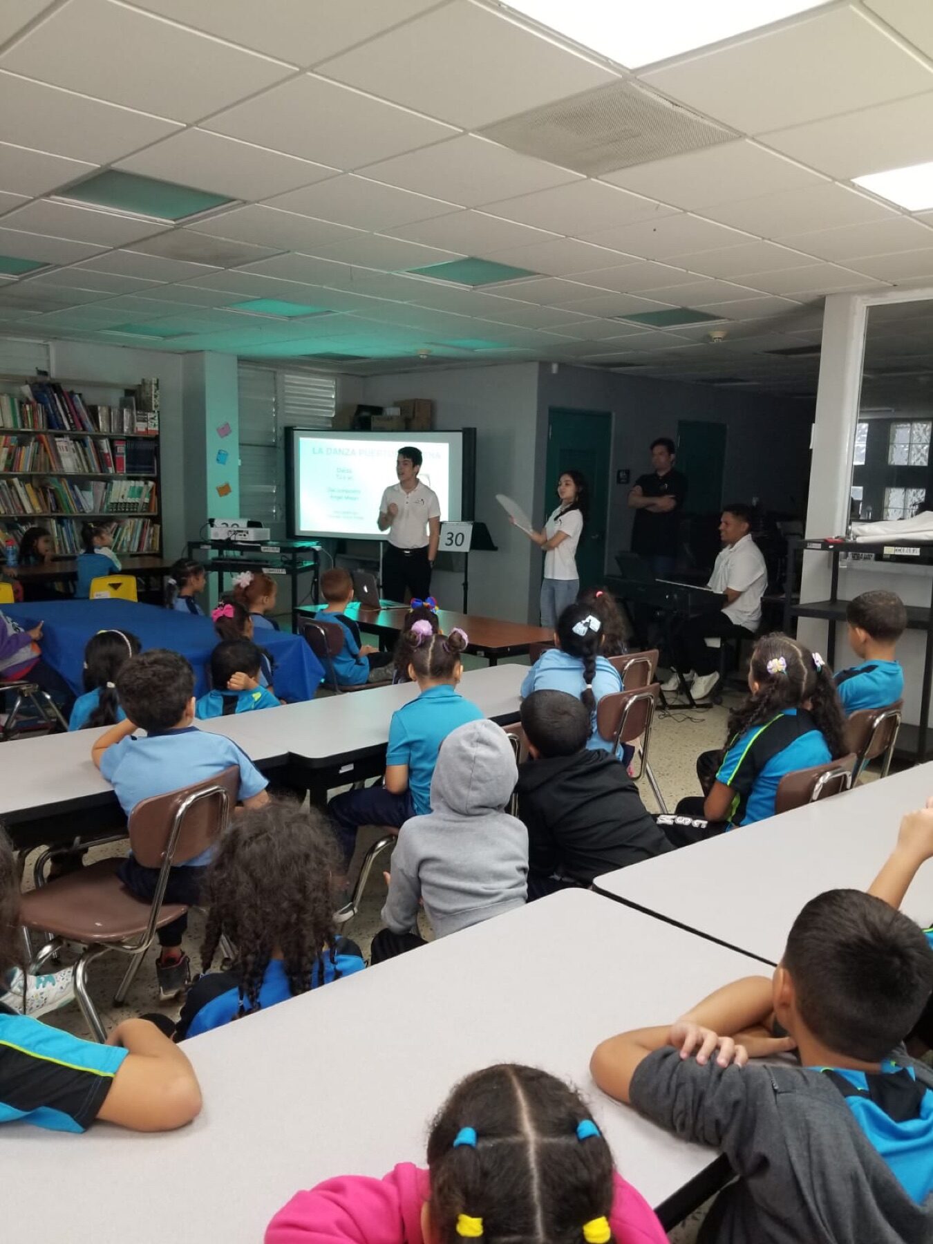 “Superestrella” en la Escuela Cristóbal Santana — 2