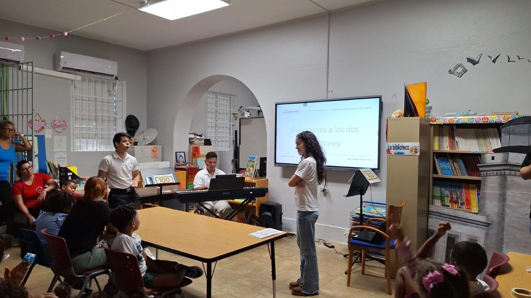 “Superestrella” en la Escuela Luís Muñoz Rivera — 3