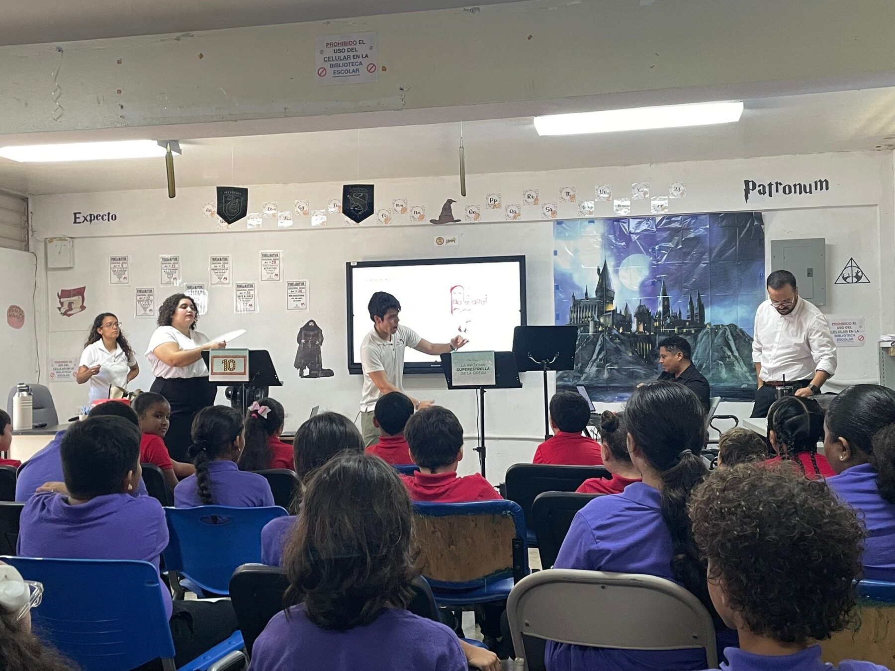 “Superestrella” en la Escuela Santiago Iglesias Pantín — 12