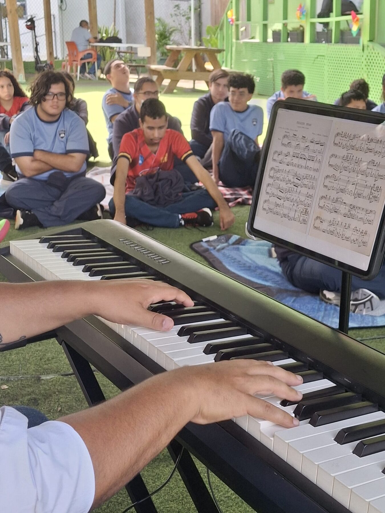 “Superestrella” en la Escuela Río Hondo — 4