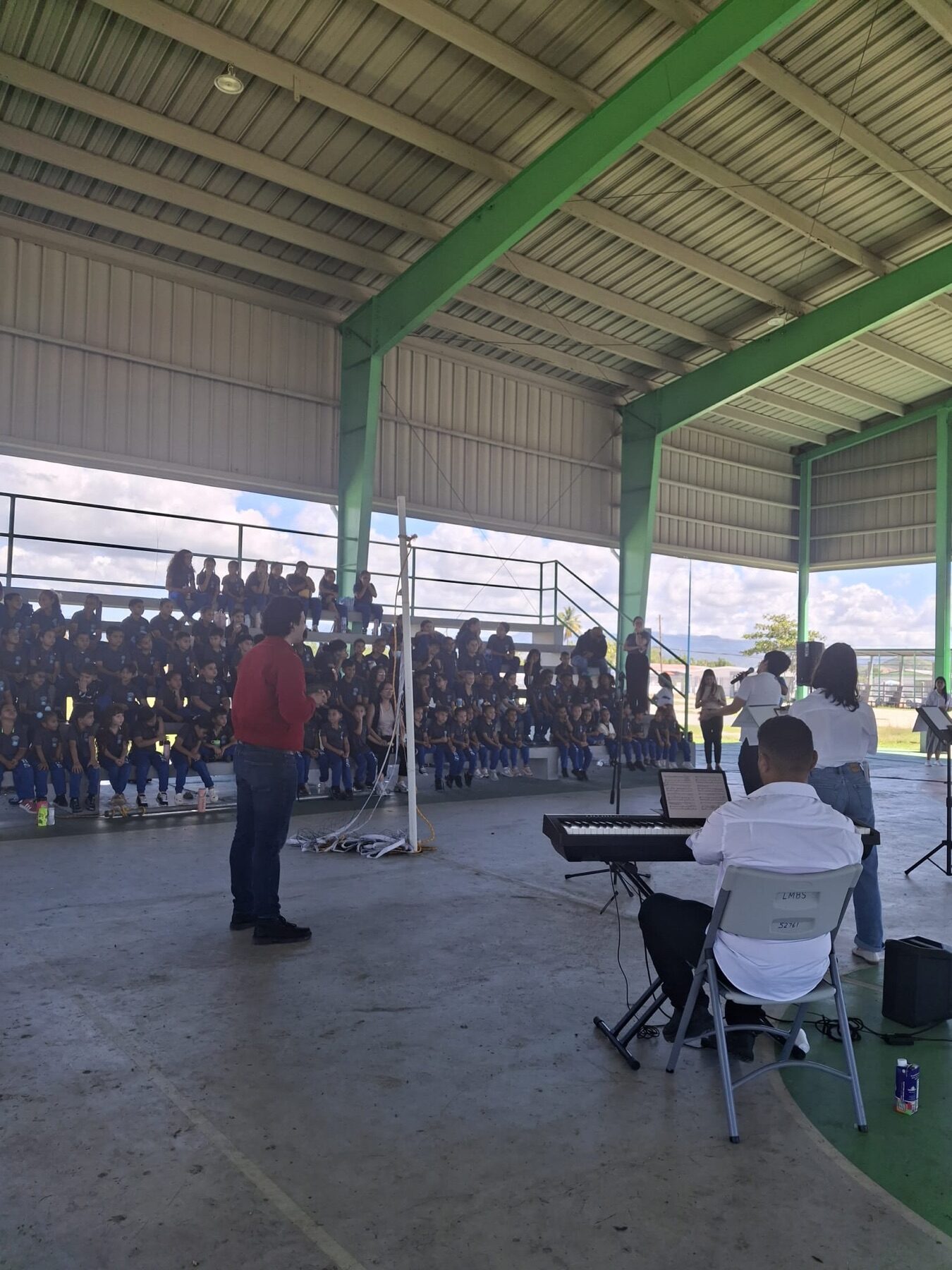 “Opera Superstar” at Escuela Santa Rosa III — 5