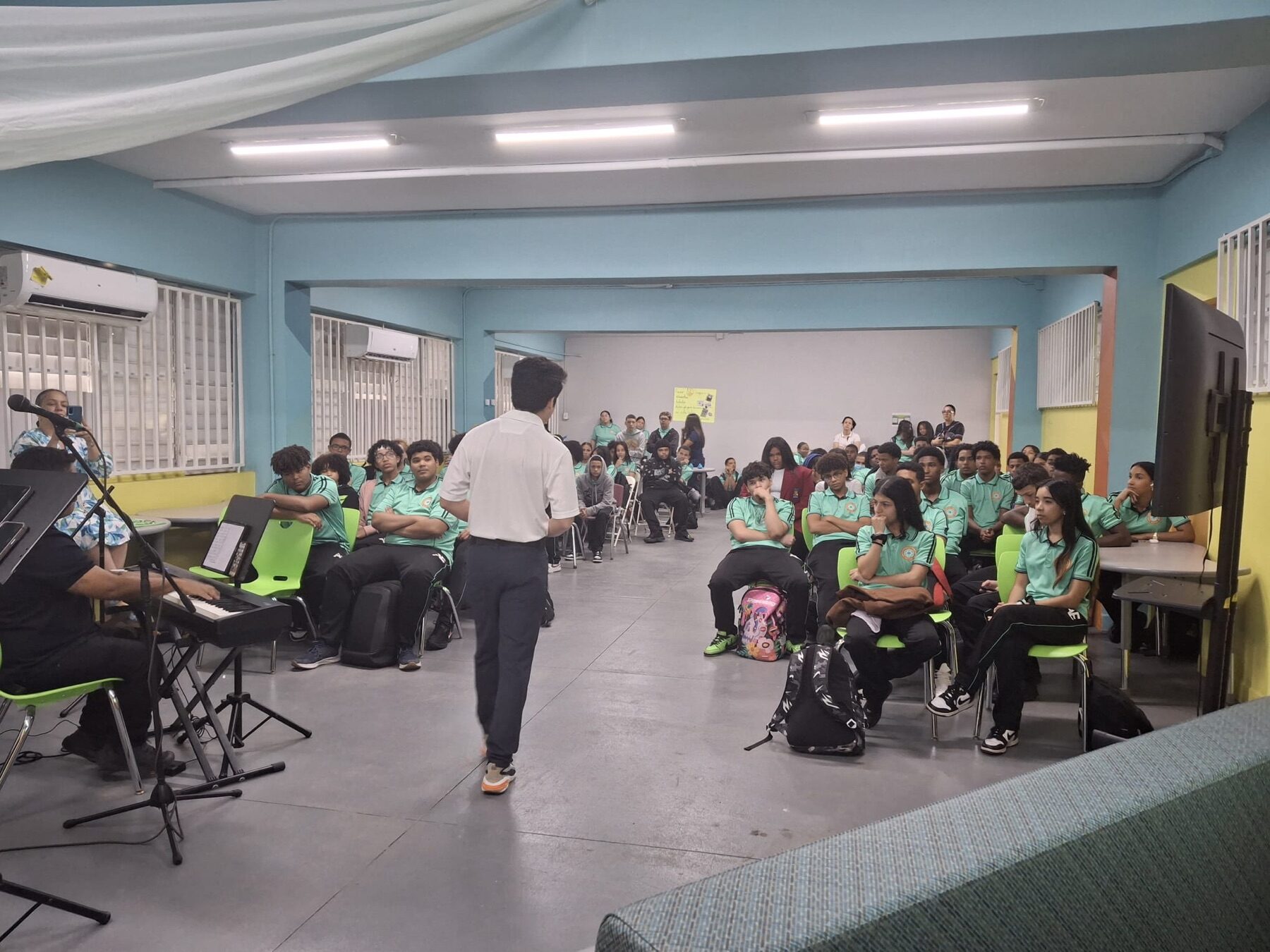 “Nuestras Voces” en la Escuela Especializada Manuel Cruz — 2